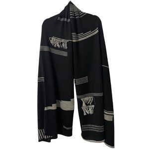 Artisan Scarf Luxurious Wrap Knit Black and Gray
